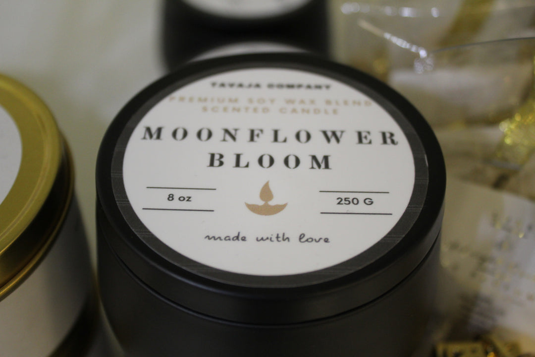 Moonflower Bloom Candle (8oz)