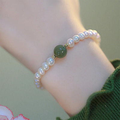 Jade Colored Fashion Beaded Bracelet